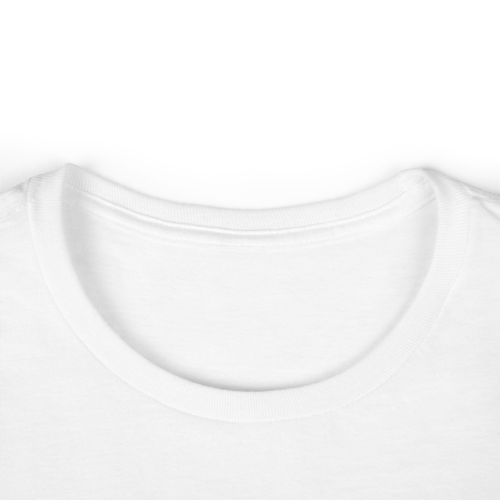 Gloria Al Bravo Pueblo Tee — Women’s T‑Shirt